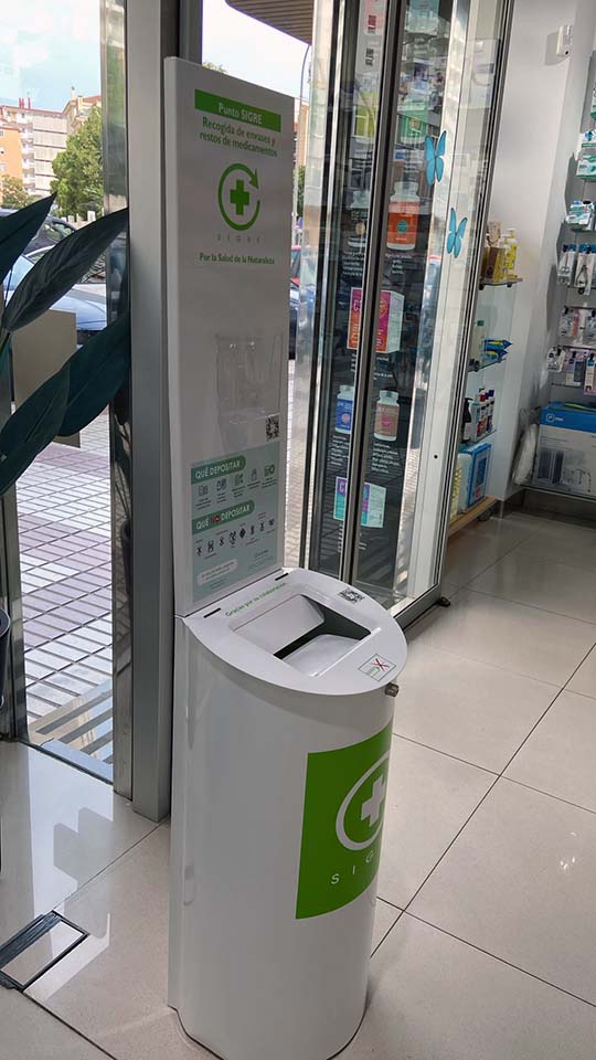 punto SIGRE en Farmacia Noche y Día Torremolinos
